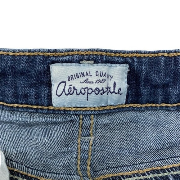 Aeropostale Blue Jean Shorts Blue Wash Shortie Booty Denim Woman's Size 3/4 - Picture 3 of 4